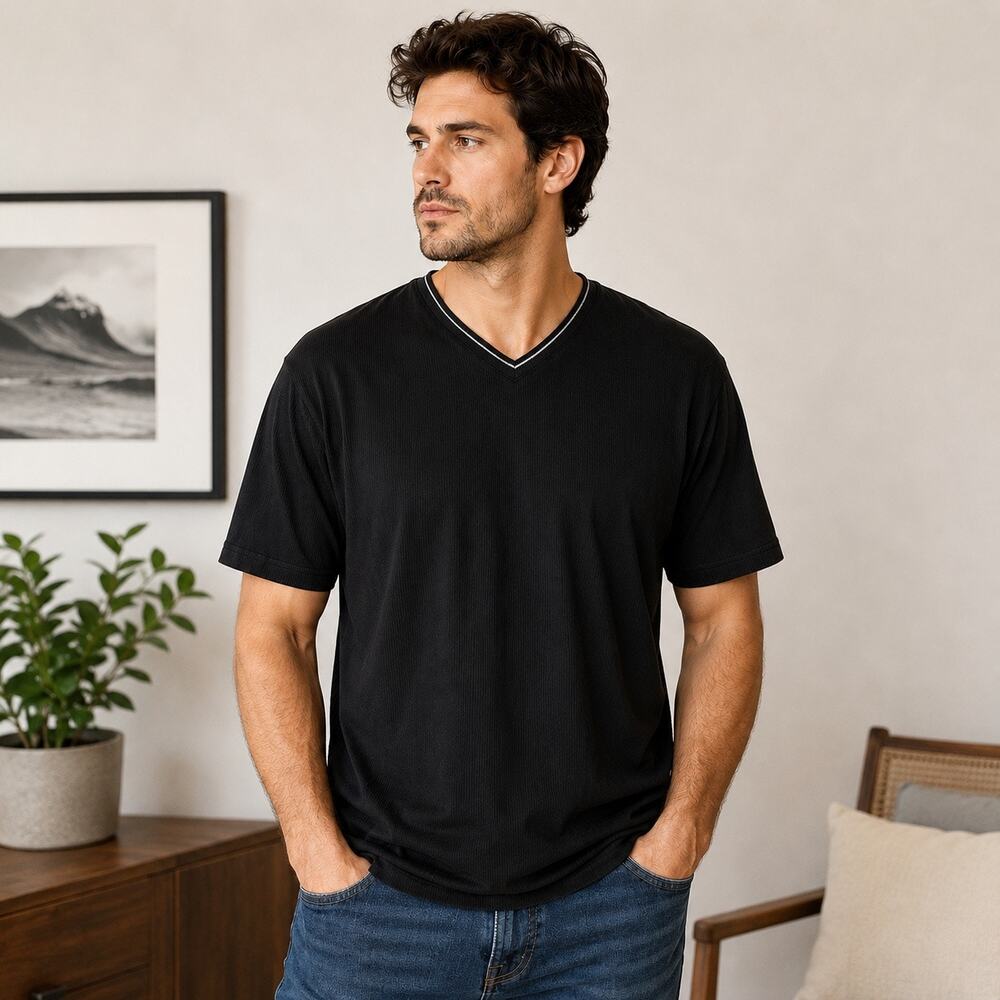 Van Heusen Black V Neck Knit T Shirt Mens Medium Minimalist Cotton Tee